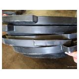 Lot of (5) Garbage Cans with Lids