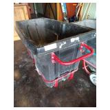 Rubbermaid Heavy Duty 1/2 Cubic Yard Tilt Truck
