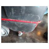 Rubbermaid Heavy Duty 1/2 Cubic Yard Tilt Truck