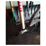 Garden Tools & Snow Shovel