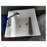 ELM Utilatub - 22" x 18.5" x 12"