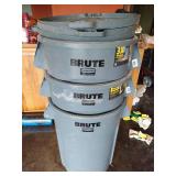 (3) Rubbermaid Brute 44 Gallon Garbage Cans with Lids