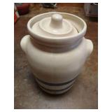 Vintage RRP Co 9-3/4" Crock with Lid