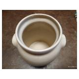 Vintage RRP Co 9-3/4" Crock with Lid