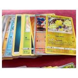 (100) Pokemon Cards