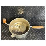 Vintage L.F.C. Mod.150 Meat Grinder & Italian Pasta Maker - Made in USA & Italy