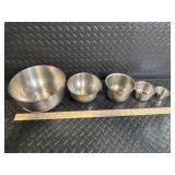 Aluminum Cookware Set: Mixing Bowls, Strainer, Steamer, Lids, Sheet Pans
