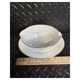 Noritake Melissa 3080 Contemporary Fine China - Floral Daisy Border Dinnerware Set