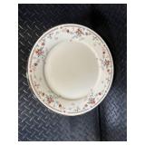 Noritake Ivory China Adagio 7237 Dinnerware Set - Floral Border with Cups & Saucers (Japan)