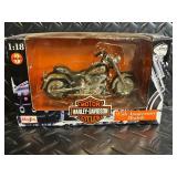 Harley-Davidson 1:18 Maisto Die-Cast Motorcycles - (Lot of 5)