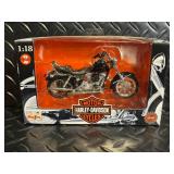 Harley-Davidson 1:18 Maisto Die-Cast Motorcycles - (Lot of 5)