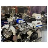 Harley-Davidson Maisto 1:18 Collector Edition Police Motorcycle 4-Pack