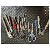 Porter-Cable Delta Hand Tool Set in Case - Saws, Snips, Pliers & Accessories