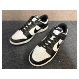 Nike Dunk Lows - Womens 8.5 Mens 7