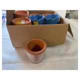 10x 4" Clay Pots with Bottoms, 8x 2" Clay pots& 6 Cermanic Planters & 1 Clay Pot with Plastic