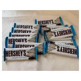 12x Hershey Cookie & Cream Bars