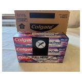 18x 1.9oz Colgate MaxFresh w/ Whightening Knockout