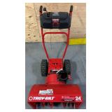 *Troy-Bilt Storm 2410 Eletric Start Two-Stage Power 24