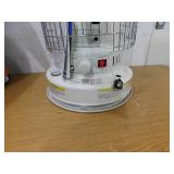 DuraHeat Portable Convection Kerosene Heater Provides 23,800 Btu