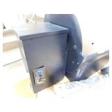 Traeger Pro Series 22-Pellet Grill and Smoker in Bronze