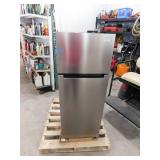 Vissani 7.2 cu. ft. Top Freezer Refrigerator in Fingerprint Resistant Stainless Steel Look