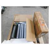 Harper & Bright Designs 74.8 in. Green Velvet Queen Size Sofa Bed Convertible Loveseat