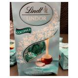 Trol - Lindt Lindor Coconut Milk Chocolate Truffles 5.1 oz (144 g) - 6-Pack