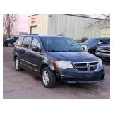 2011 DODGE GRAND CARAVAN MAINSTREET *No Accidents* (NO RESERVE)