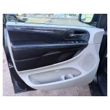 2011 DODGE GRAND CARAVAN MAINSTREET *No Accidents* (NO RESERVE)