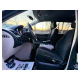 2011 DODGE GRAND CARAVAN MAINSTREET *No Accidents* (NO RESERVE)