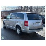2009 CHRYSLER TOWN AND COUNTRY TOURING *No Accidents* (NO RESERVE)