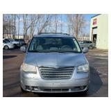 2009 CHRYSLER TOWN AND COUNTRY TOURING *No Accidents* (NO RESERVE)