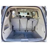 2009 CHRYSLER TOWN AND COUNTRY TOURING *No Accidents* (NO RESERVE)