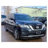 2018 NISSAN PATHFINDER S *2 Owner | 139k Miles | 3rd Row* (NO RESERVE)