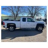 2013 CHEVROLET SILVERADO 1500 LT *No Accidents | 2 Owner | 4x4* (NO RESERVE)