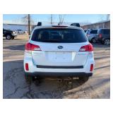 2011 SUBARU OUTBACK 2.5I LIMITED *Prior Certified Pre-Owned | No Accidents | All Wheel Drive* (NO RESERVE)