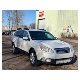 2011 SUBARU OUTBACK 2.5I LIMITED *Prior Certified Pre-Owned | No Accidents | All Wheel Drive* (NO RESERVE)