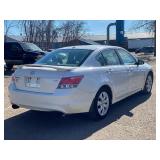 2009 HONDA ACCORD EX-L V6 *No Accidents* (NO RESERVE)