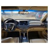 2009 HONDA ACCORD EX-L V6 *No Accidents* (NO RESERVE)