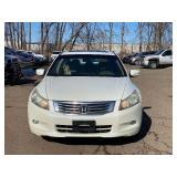 2009 HONDA ACCORD EX-L V6 *No Accidents* (NO RESERVE)