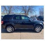 2011 FORD ESCAPE LIMITED *2 Owner | No Accidents | All Wheel Drive* (NO RESERVE)