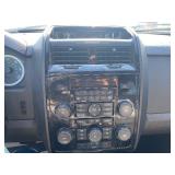 2011 FORD ESCAPE LIMITED *2 Owner | No Accidents | All Wheel Drive* (NO RESERVE)