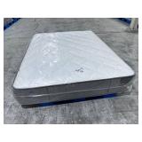 Stearns & Foster Estate "Garrick" Luxury Firm Queen Mattress - MSRP $1,999.00 - No Reserve!