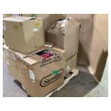 PALLET OF HALLOWEEN MERCHANDISE