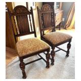 DR - Antique Jacobean-Style Antique Dining Table with Six Chairs