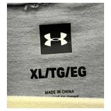 UC - Under Armour Hooded T-Shirt Size XL