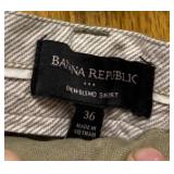 Tommy Bahama, Banana Republic, BKE Shorts - Size 36 (Lot of 4)