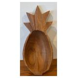 LL - Lantern Candleholders, Pineapple Wood Bowl & Tray