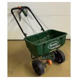 G - Scotts SpeedyGreen 3000 Lawn Spreader