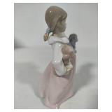 Lladro "Arms Full of Love" Porcelain Figurine (#6419) *In Box*